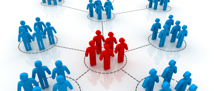 Red and blue human icons form connected groups, with a central red group linked to surrounding blue groups.
